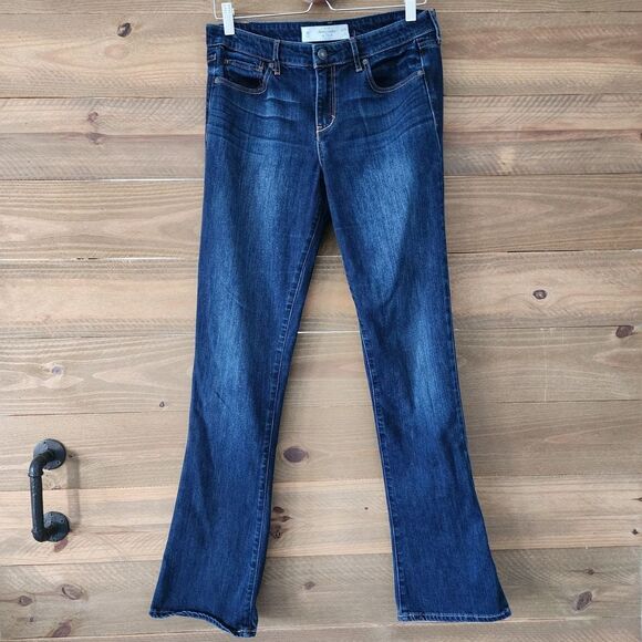 Abercrombie & Fitch Emma straight leg jeans womens size 8R - Picture 1 of 4